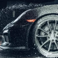 Solvenți și degresanți auto