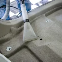 Soluții de curățare a tapițeriei auto